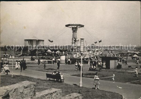 Chorzow Koenigshuette Oberschlesien Festplatz Karussels