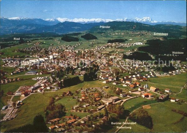Lindenberg Allgaeu Fliegeraufnahme mit Alpen