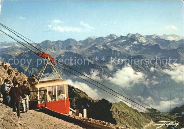 Seilbahn Pic du Midi Bigorre Chaine des Pyrenees