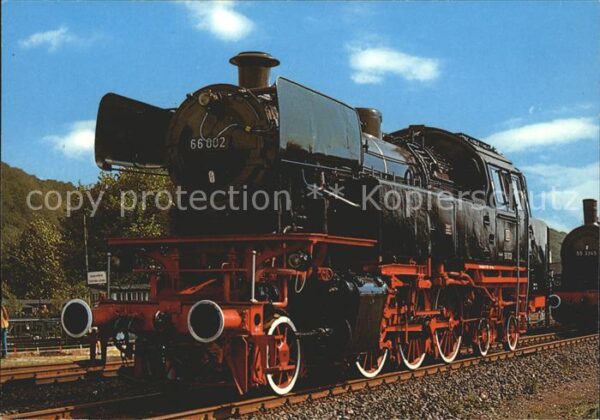 Lokomotive Tender 66 002 Deutsche Bahn