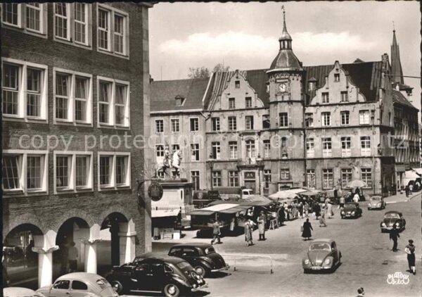 Duesseldorf Rathaus Markt