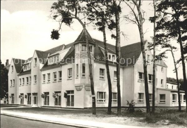 Kuehlungsborn Ostseebad FDGB Erholungsheim Philipp Müller