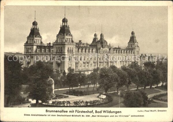 Bad Wildungen Brunnenallee mit Fürstenhof