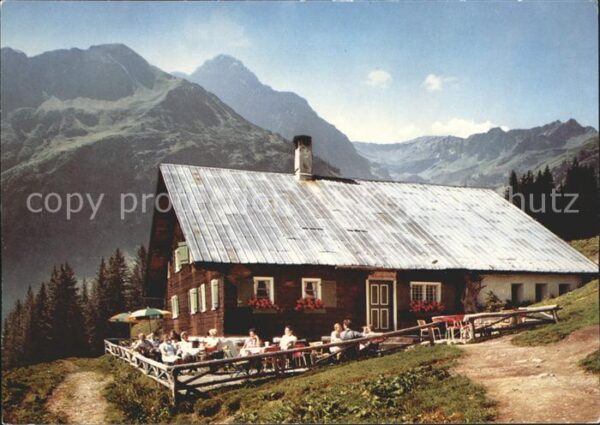 Mittelberg Kleinwalsertal Stutzalpe Gasthof Terrasse