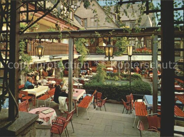 Ruedesheim Rhein Lindenwirtshaus in der Drosselgasse