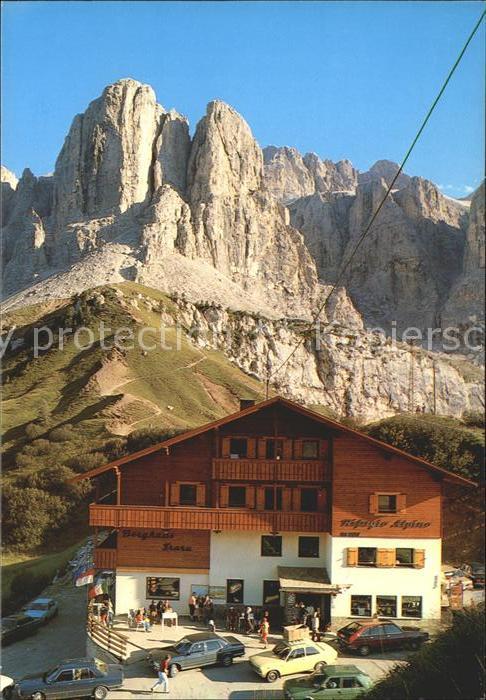 Passo Gardena Rifugio Alpino verso Gruppo Sella Grödn