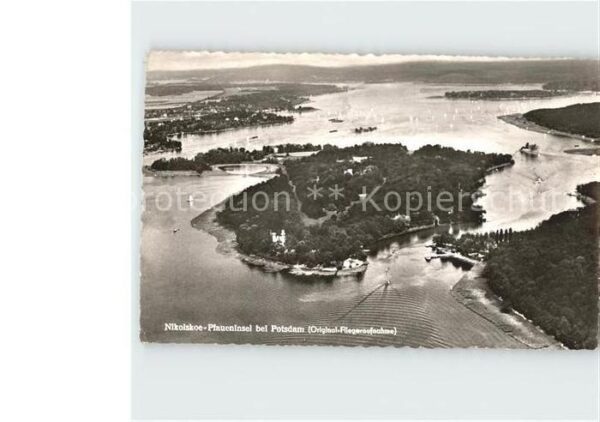 Wannsee Nikolskoe Pfaueninsel bei Potsdam Flieg
