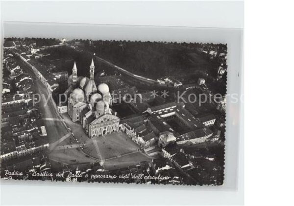 Padova Basilika del Santo e panorama vista dal