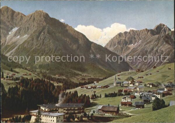 Hirschegg Kleinwalsertal Vorarlberg Elferkopf Zwölferkopf und Widderstein