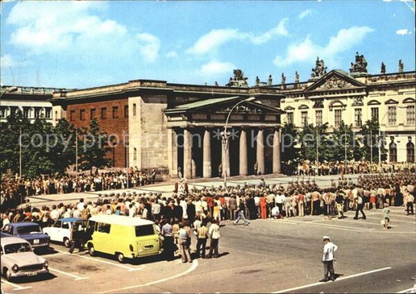 Berlin Mahnmal Unter den Linden