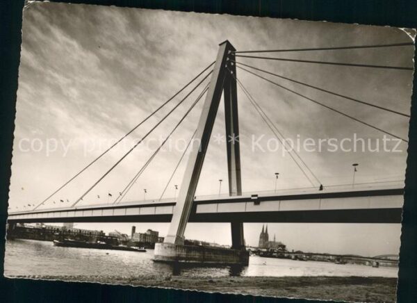 Bruecken Bauwerke Severinsbrücke Köln am Rhein