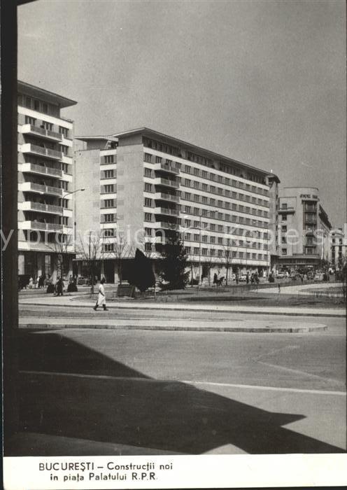 Bucuresti Constructii noi in piata Palatului RPR