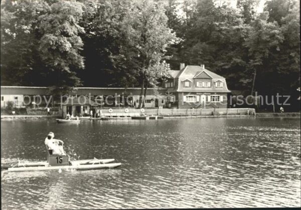 Glauchau Gründelteich mit Gründelhaus Tretboot