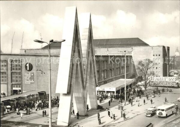 Leipzig Eingang zur Techn Messe