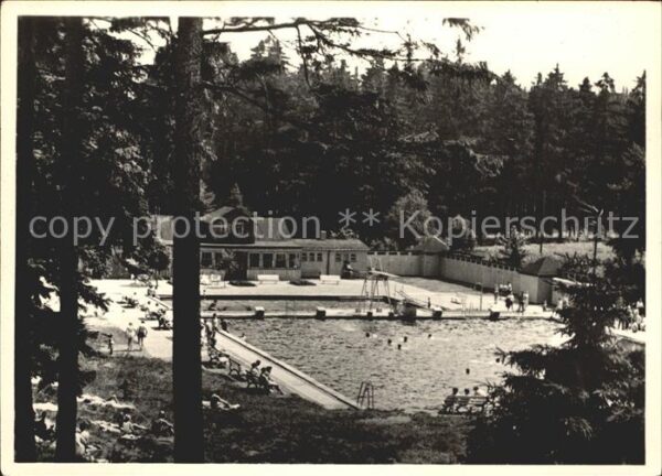 Finsterbergen Schwimmbad