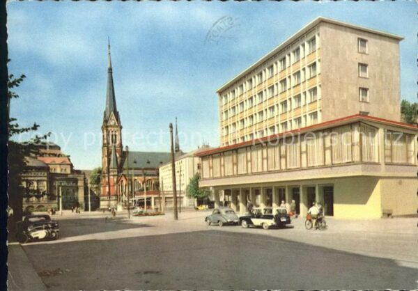 Karl-Marx-Stadt Theaterplatz Kirche