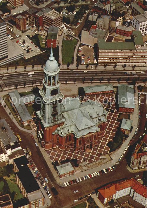 Hamburg Hauptkirche St. Michaelis Fliegeraufnah