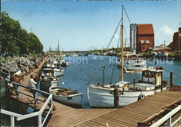 Heiligenhafen Ostseebad Fischereihafen Fischerboote