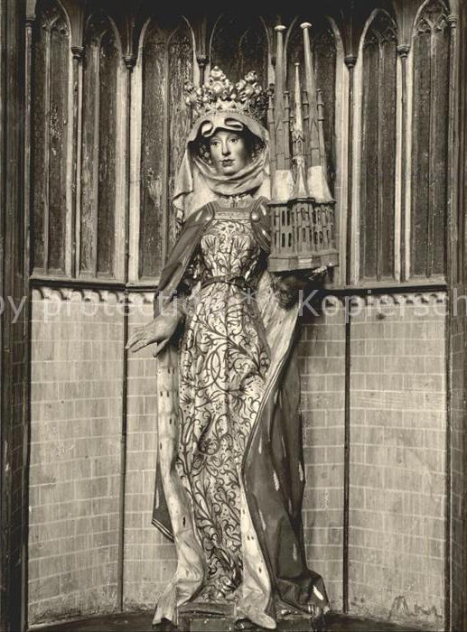 Marburg Lahn Elisabeth Kirche Statue Heilige Elisabe