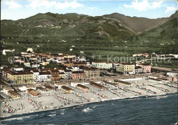 Camaiore Fliegeraufnahme mit Strand Lido