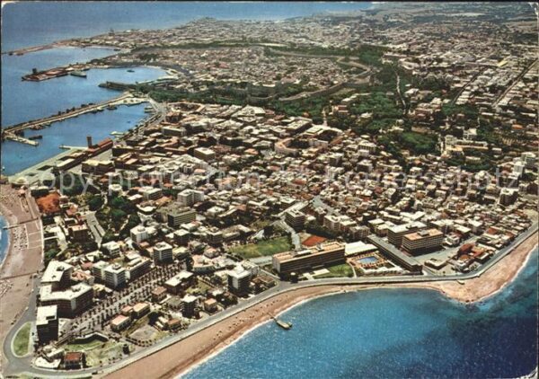 Rhodos Rhodes Aegaeis Fliegeraufnahme mit Hafen