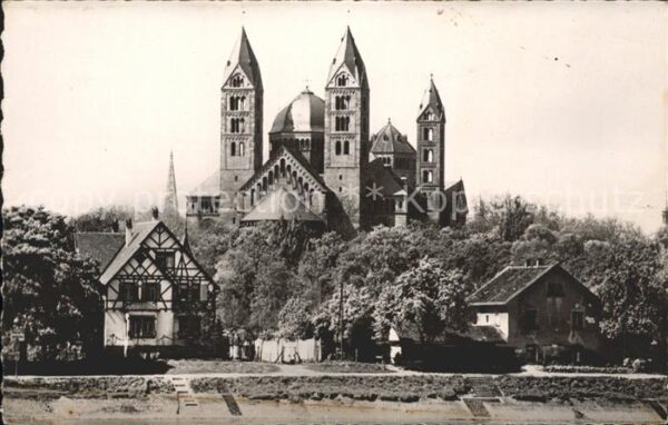 Spire Cathedrale