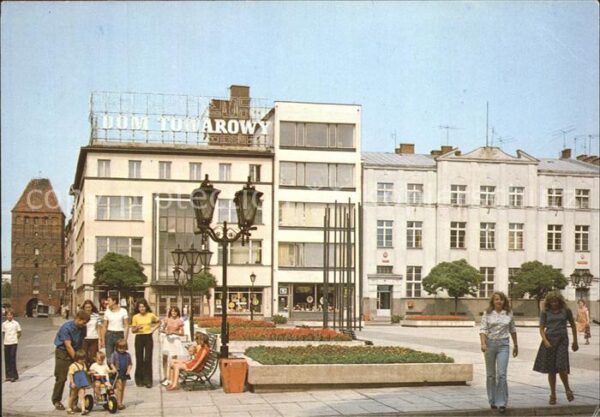 Chojnice Plac Bojownikow PPR Brama Czluchowska