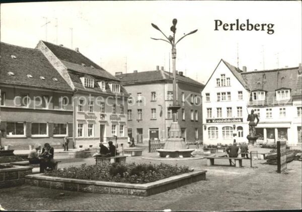 Perleberg Grosse Markt Kreisbibliothek