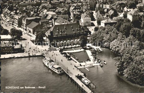 Konstanz Bodensee Fliegeraufnahme Hafen mit Konziliusgebä