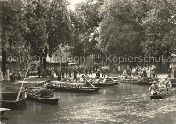 Luebbenau Spreewald Kähne Anlegestelle
