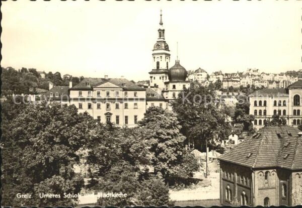 Greiz Thueringen Unteres Schloss und Stadtkirche