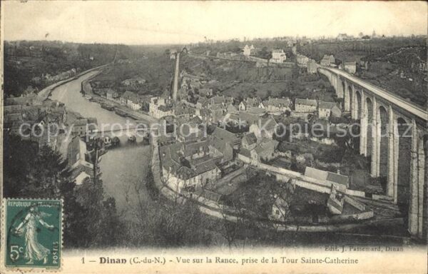 Dinant Wallonie Vue sur la Rance prise de la Tour Saint