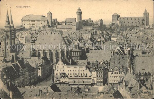 Nuernberg Stadtblick mit Schloss