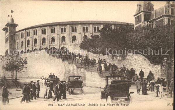 San Sebastian  Pais Vasco ES Subida a la Plaza de Toros