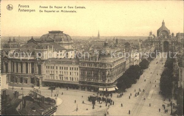 Anvers Antwerpen Avenue De Keyser et Gare Centrale