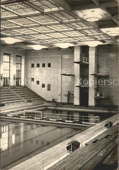 Rostock Schwimmhalle Neptun Sprungturm