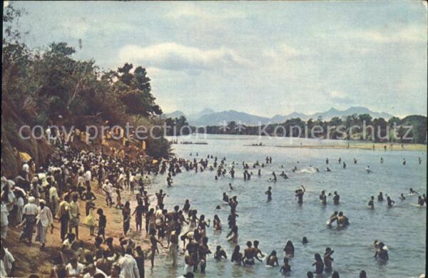 Sri Lanka Pilgrims at the River