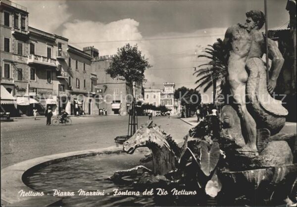 Nettuno Piazza Mazzini Fontana del Dio Nettuno