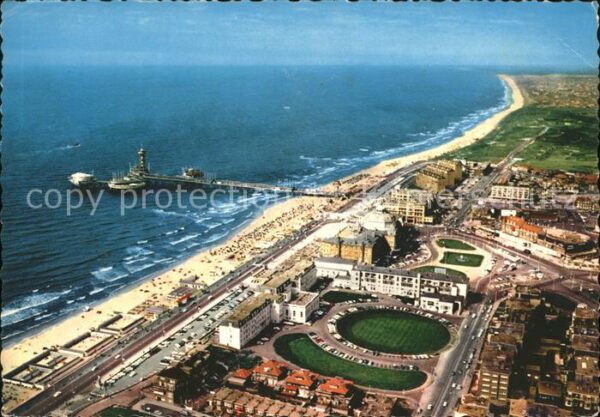 Scheveningen Boulevard en Zee Fliegeraufnahme