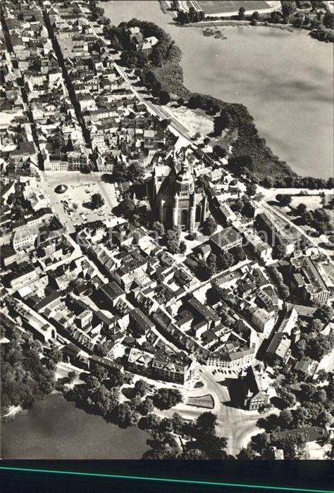 Stralsund Mecklenburg Vorpommern Altstadtblick Fliegeraufnahme