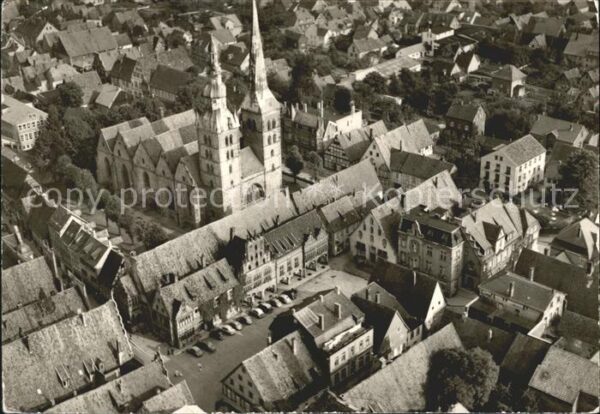 Lemgo Altstadt mit St Nicolaikirche Fliegerau