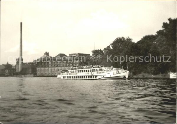 Berlin Luxusfahrgastschiff Weissen Flotte