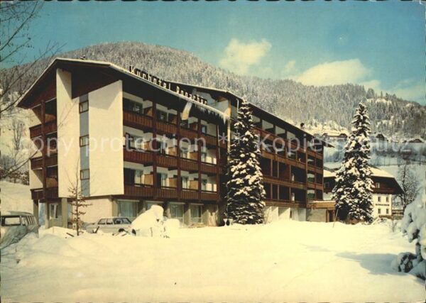 Bad Kleinkirchheim Kaernten Kurhotel Ronacher im Winter