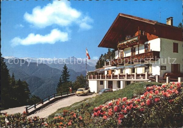 Waidring Tirol Alpengasthof Steinplatte Blick gegen Ki