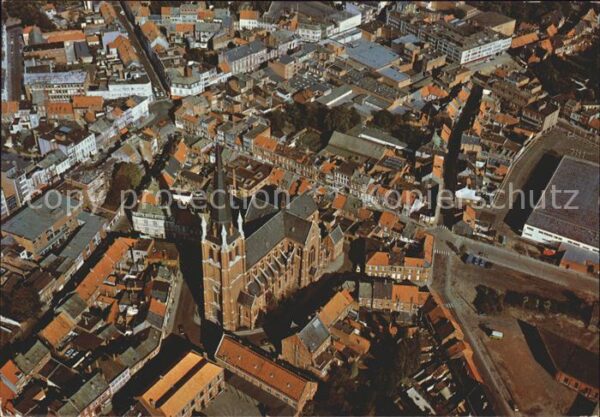 Turnhout Altstadt Kirche Fliegeraufnahme