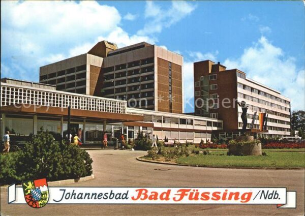 Bad Fuessing Johannesbad Skulptur Wappen