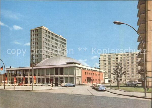 Berlin Kongresshalle mit Haus des Lehrers