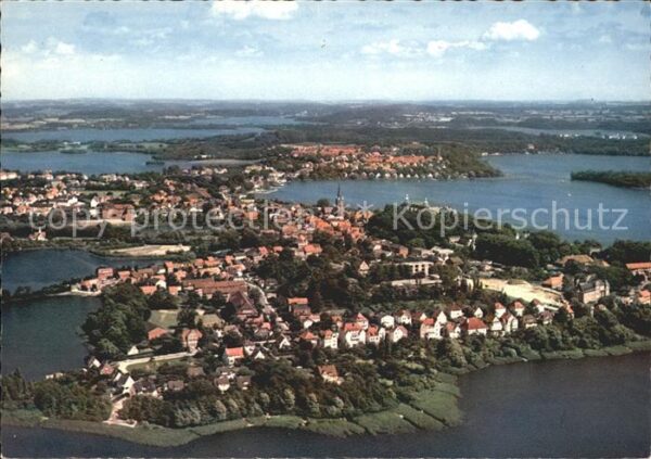 Ploen See Fliegeraufnahme Hotel Restaurant Fegets