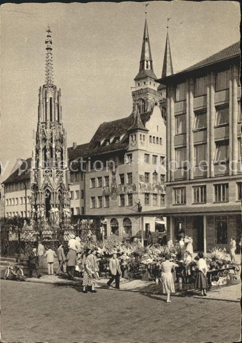 Nuernberg Hauptmarkt Schöner Brunnen