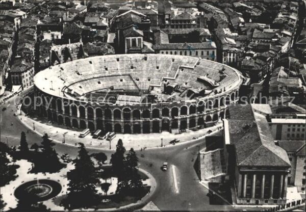 Verona Veneto Amphitheater Fliegeraufnahme